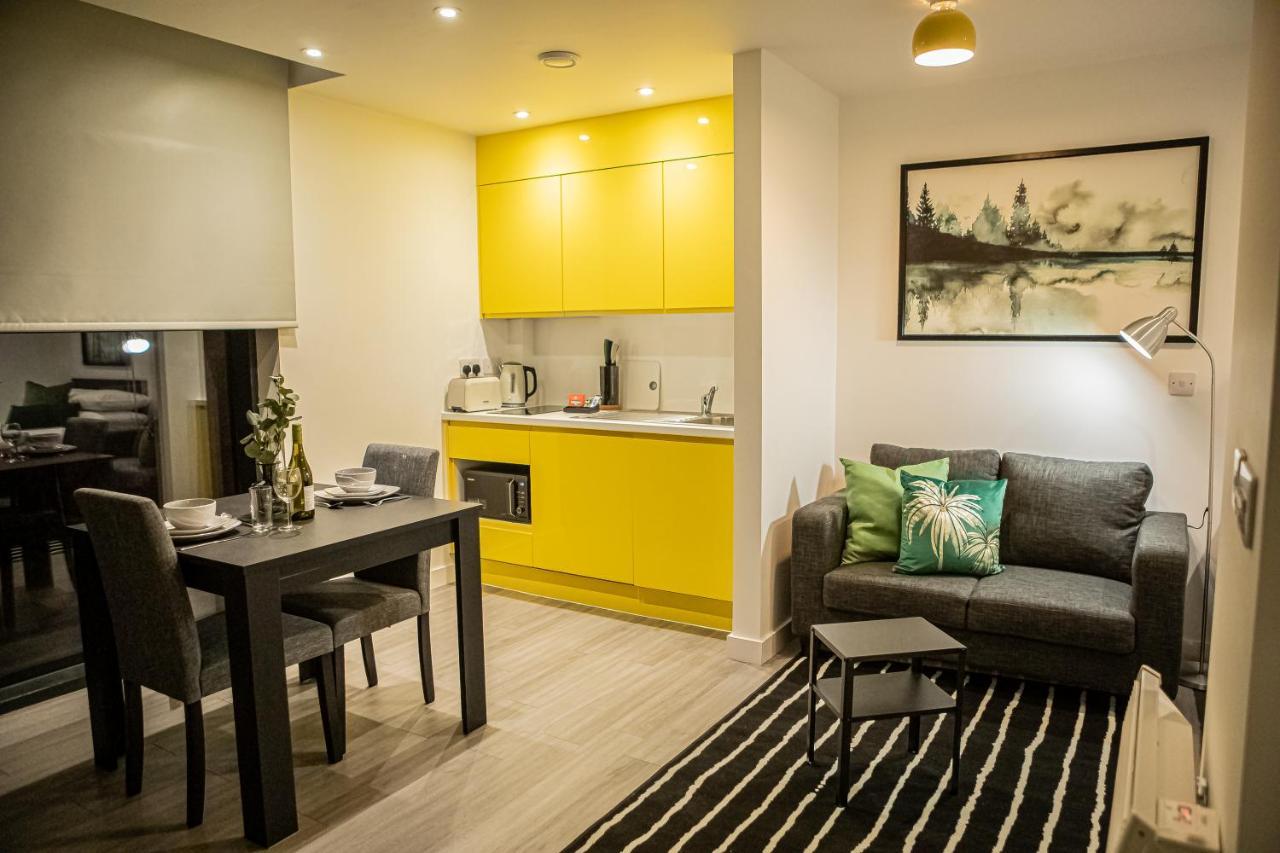 Royal Riverside Apartments Sheffield Centre - Opulent Living Екстериор снимка