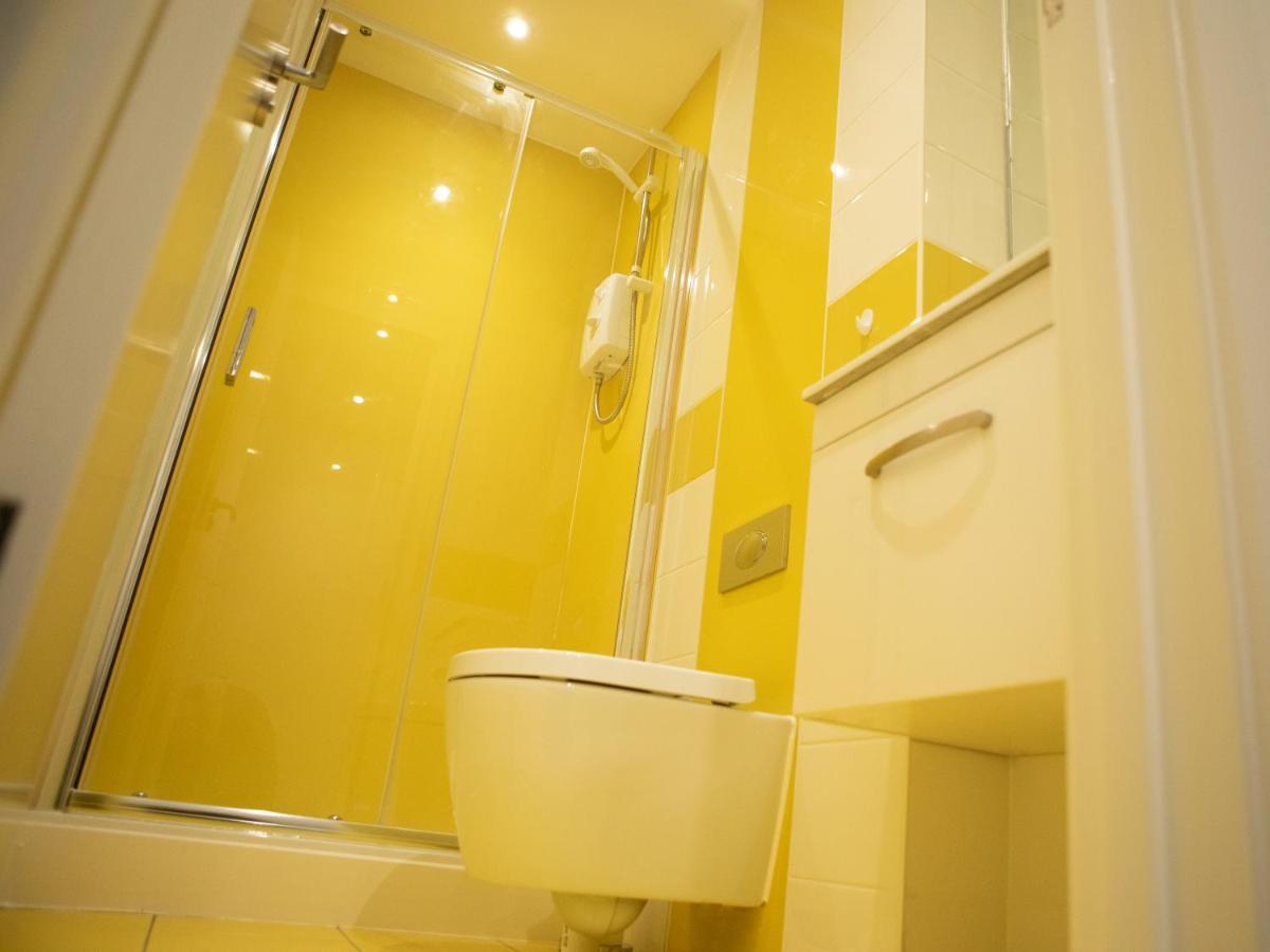 Royal Riverside Apartments Sheffield Centre - Opulent Living Екстериор снимка